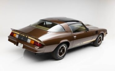 Chevrolet-Camaro-1979-Coupe-2