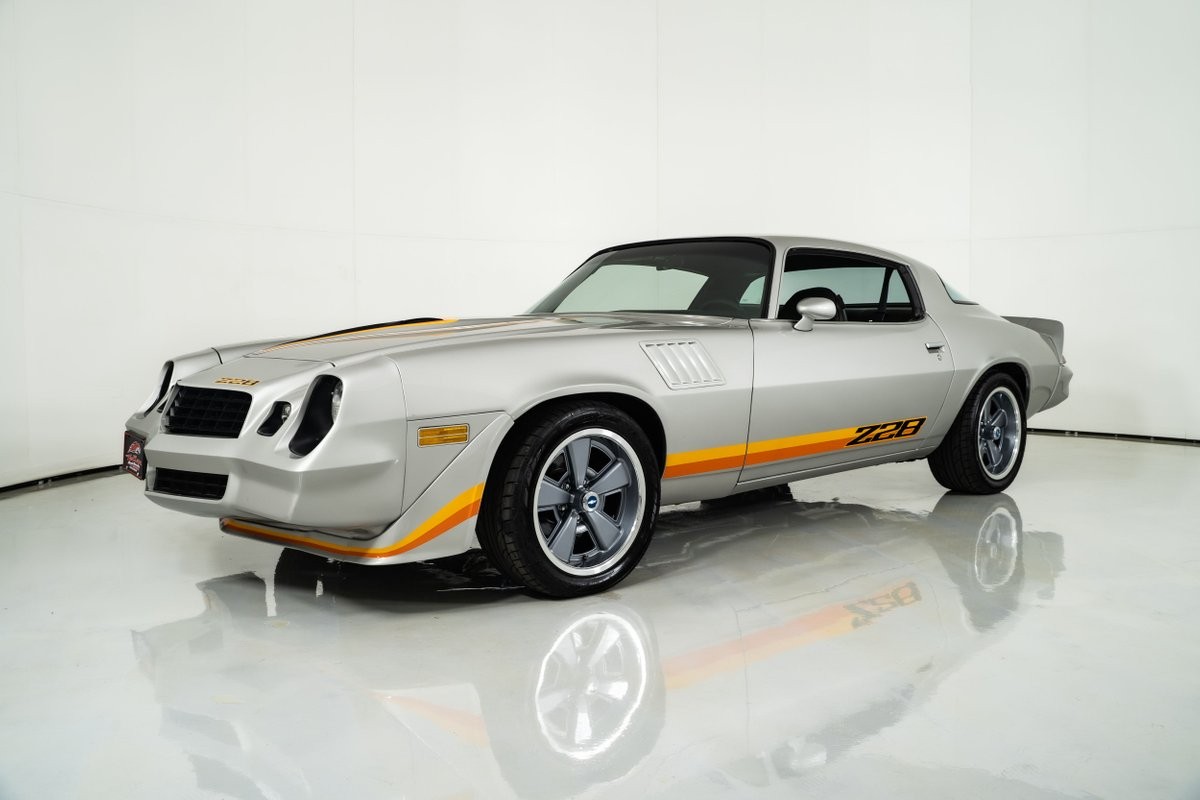 Chevrolet-Camaro-1979-Coupe-3