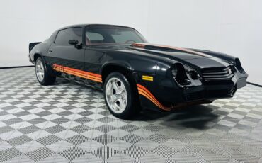 Chevrolet-Camaro-1980-Coupe-1