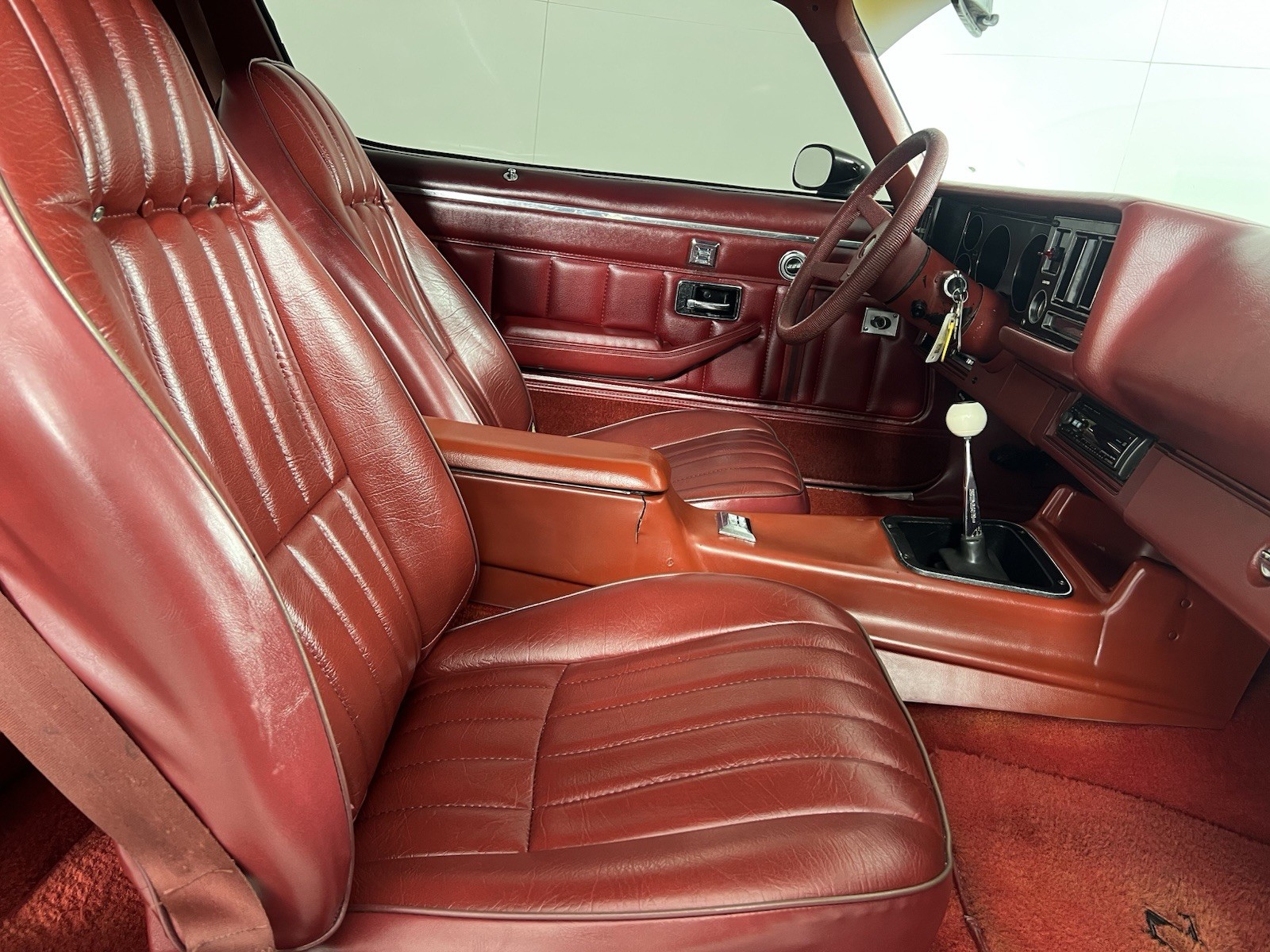 Chevrolet-Camaro-1980-Coupe-19