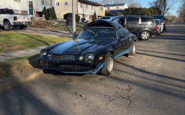 Chevrolet-Camaro-1980-Coupe-2