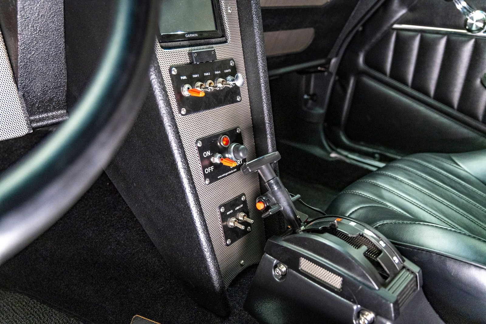 Chevrolet-Camaro-1981-Coupe-15