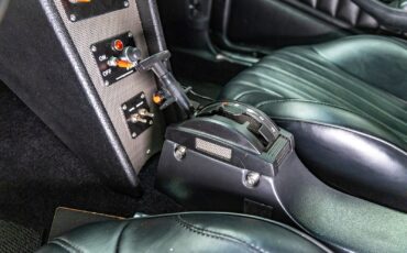 Chevrolet-Camaro-1981-Coupe-16