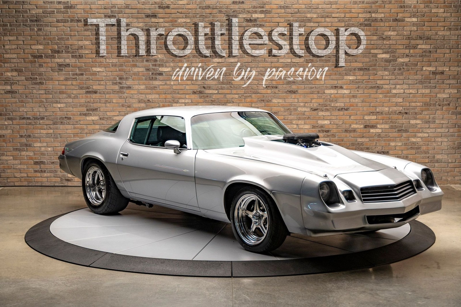 Chevrolet-Camaro-1981-Coupe-3