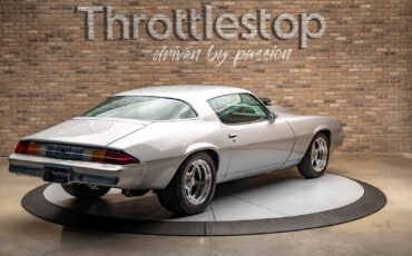 Chevrolet-Camaro-1981-Coupe-5