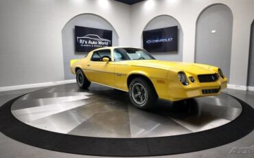 Chevrolet-Camaro-1981-Coupe-5