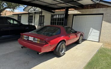 Chevrolet-Camaro-1983-Coupe-5