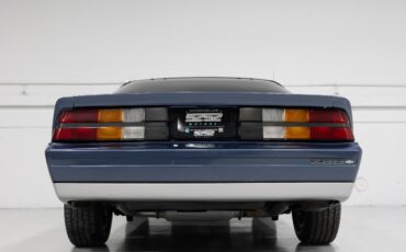 Chevrolet-Camaro-1984-Coupe-10