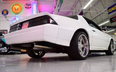 Chevrolet-Camaro-1984-Coupe-10