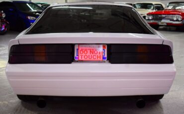 Chevrolet-Camaro-1984-Coupe-11