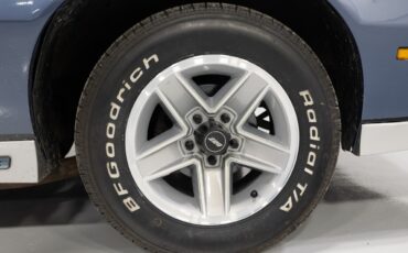 Chevrolet-Camaro-1984-Coupe-26