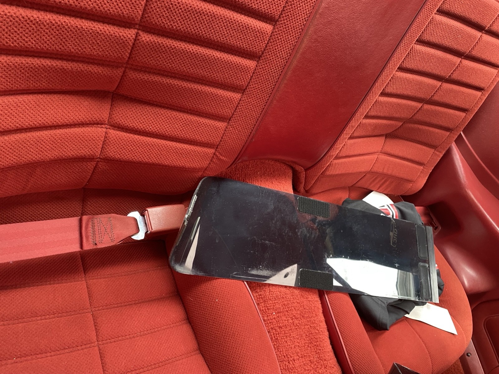 Chevrolet-Camaro-1986-Coupe-4