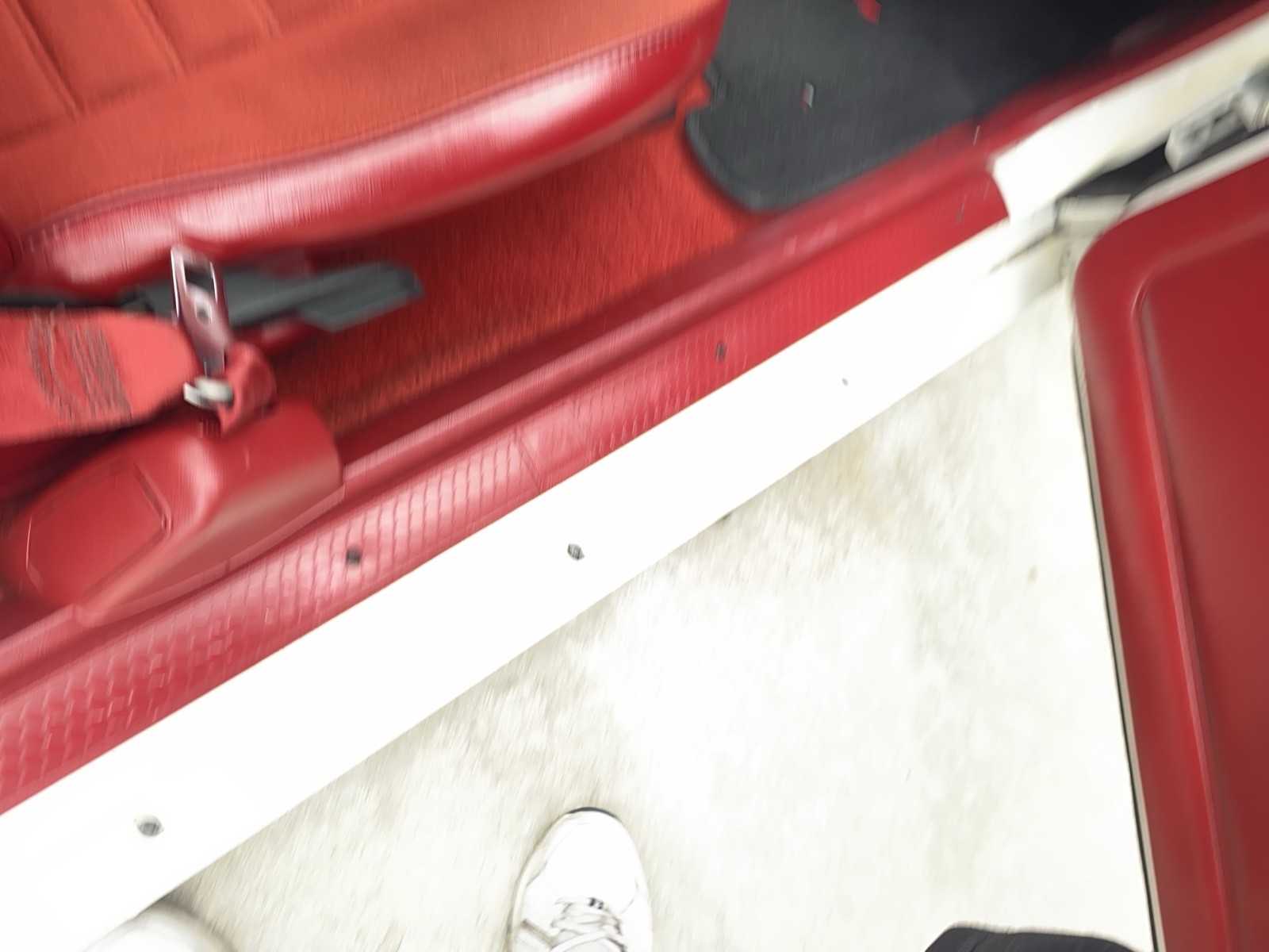 Chevrolet-Camaro-1986-Coupe-6