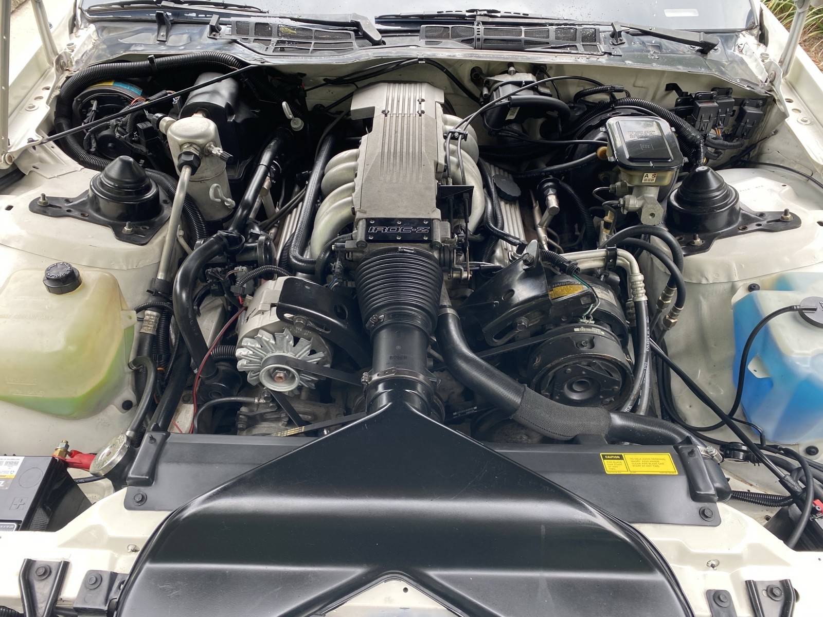 Chevrolet-Camaro-1986-Coupe-7