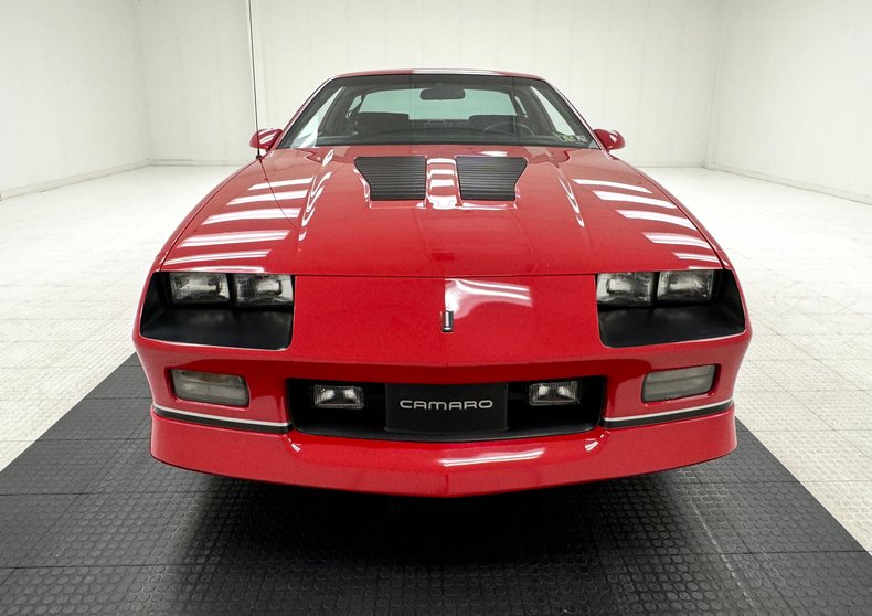 Chevrolet-Camaro-1986-Flame-Red-Black-12