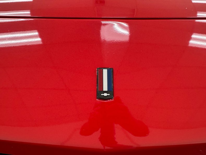 Chevrolet-Camaro-1986-Flame-Red-Black-14