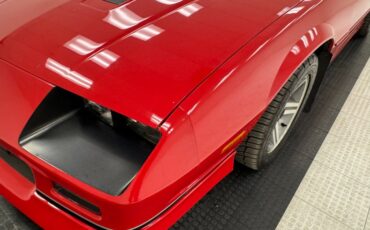 Chevrolet-Camaro-1986-Flame-Red-Black-32