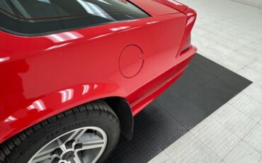 Chevrolet-Camaro-1986-Flame-Red-Black-34