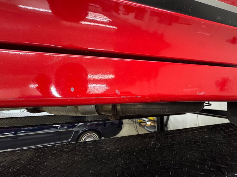 Chevrolet-Camaro-1986-Flame-Red-Black-41