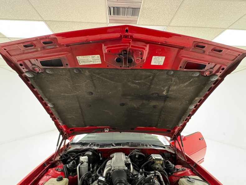 Chevrolet-Camaro-1986-Flame-Red-Black-7