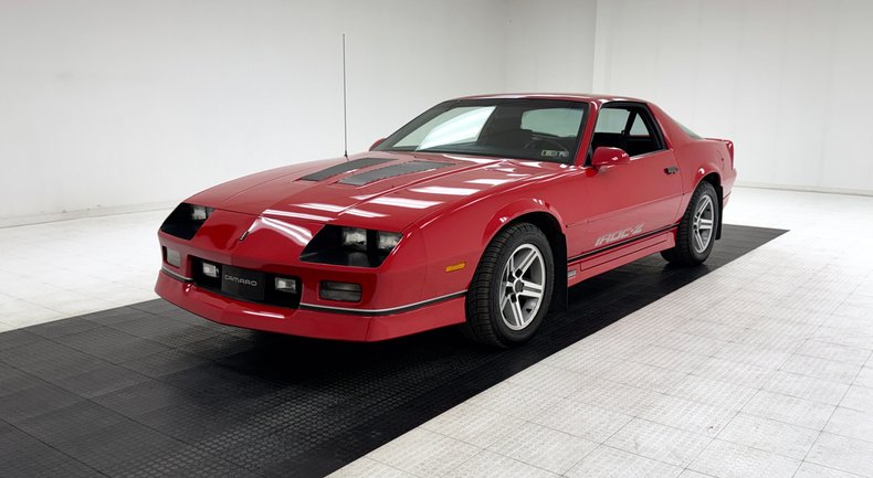Chevrolet-Camaro-1986-Flame-Red-Black-8