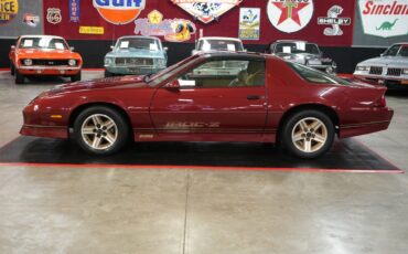 Chevrolet-Camaro-1987-Coupe-2