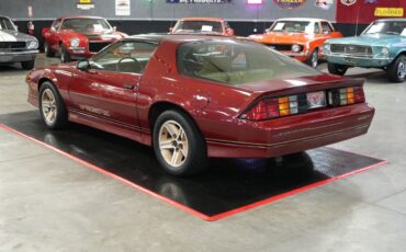 Chevrolet-Camaro-1987-Coupe-3