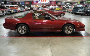 Chevrolet-Camaro-1987-Coupe-31