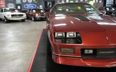 Chevrolet-Camaro-1987-Coupe-36