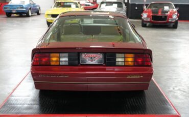 Chevrolet-Camaro-1987-Coupe-4