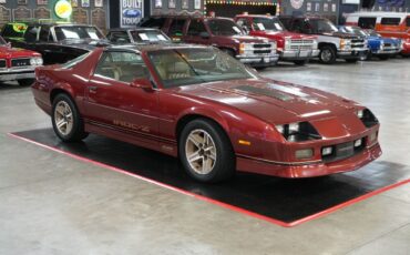 Chevrolet-Camaro-1987-Coupe-7