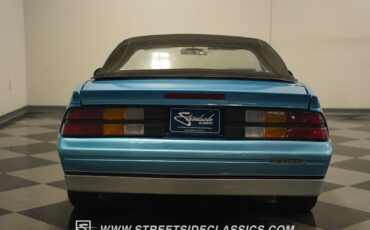 Chevrolet-Camaro-1988-Convertible-13