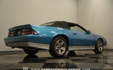 Chevrolet-Camaro-1988-Convertible-29