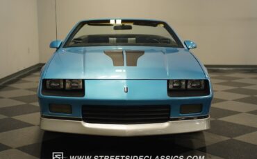 Chevrolet-Camaro-1988-Convertible-5