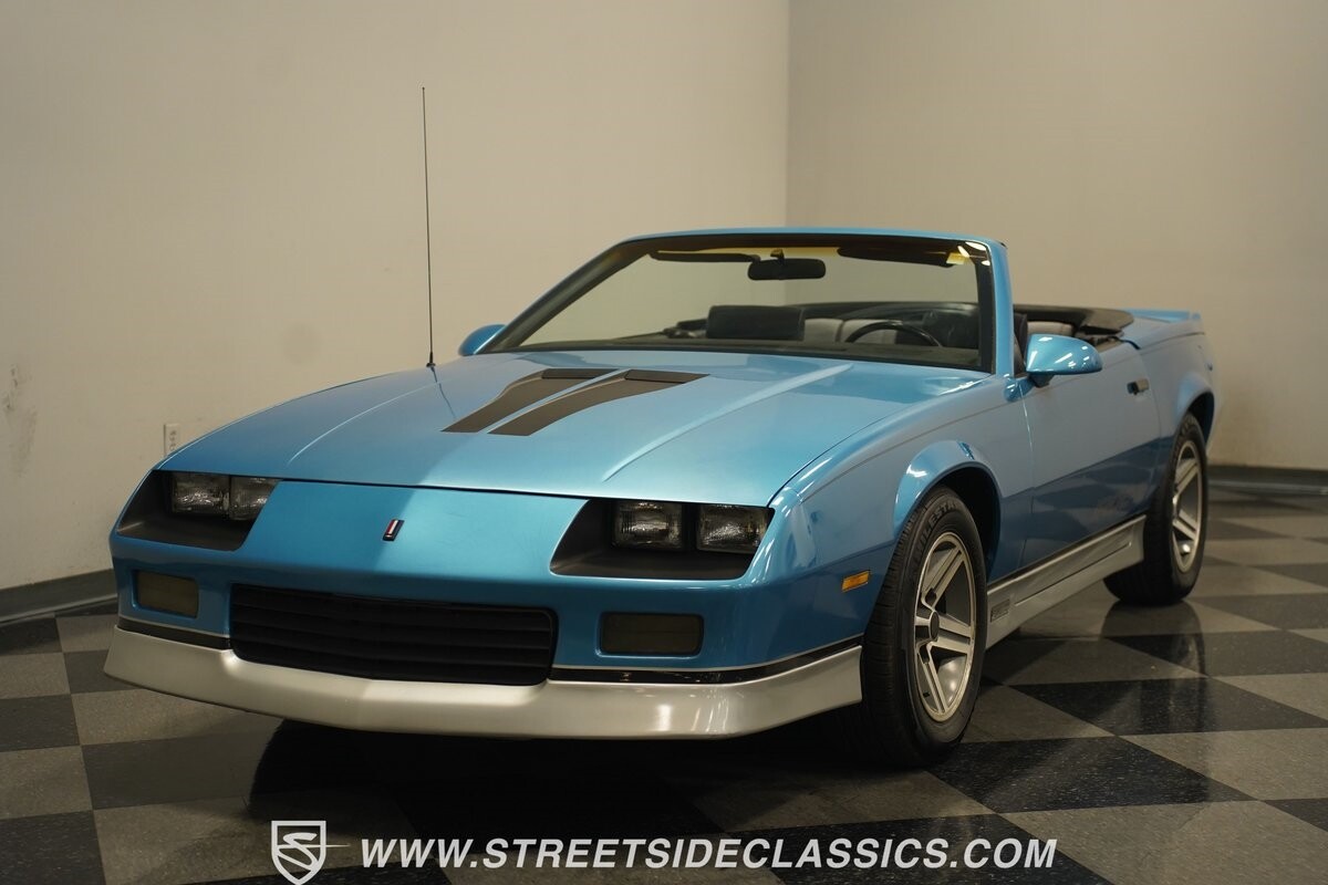 Chevrolet-Camaro-1988-Convertible-6