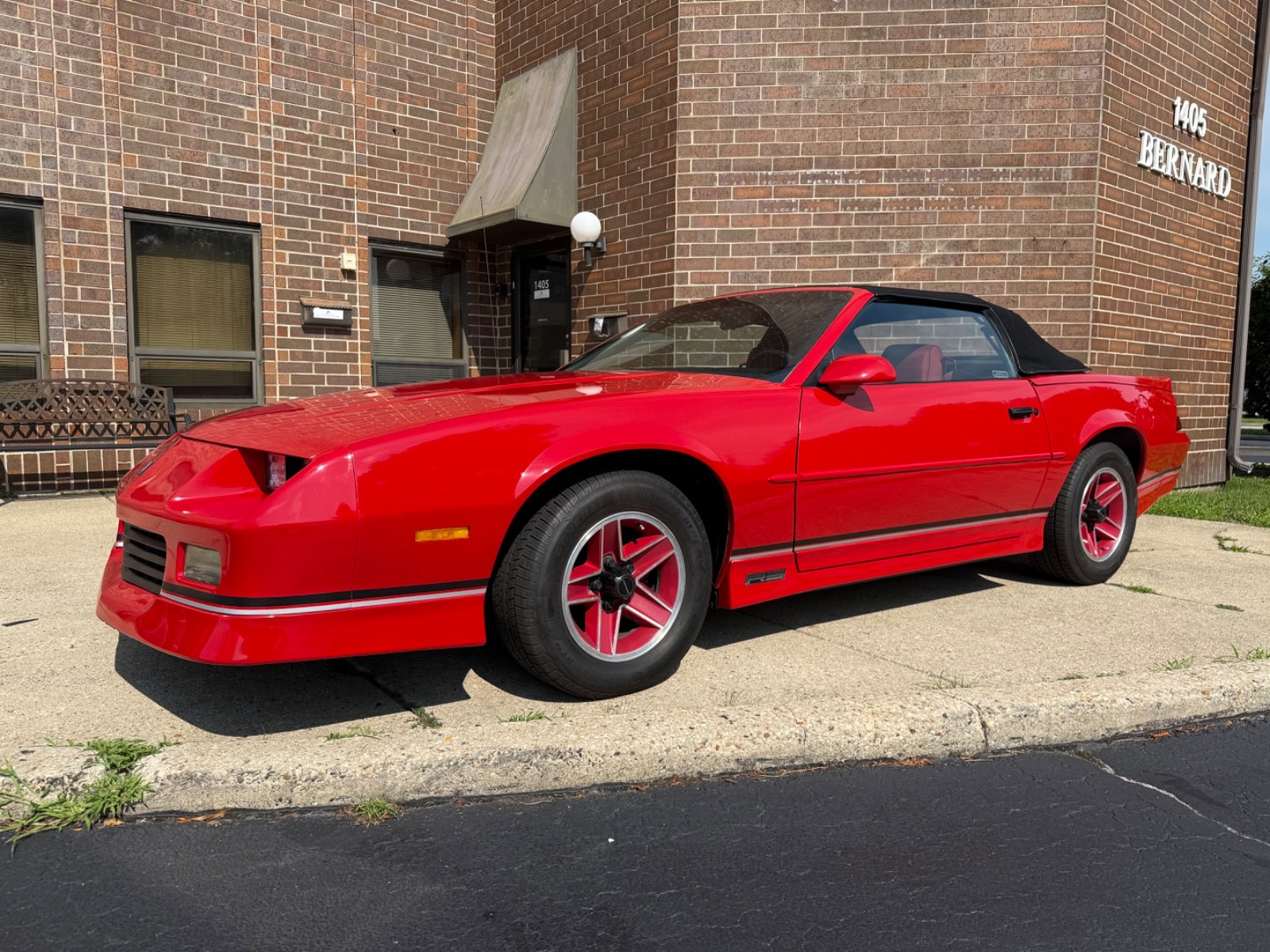 Chevrolet-Camaro-1989-Convertible-1