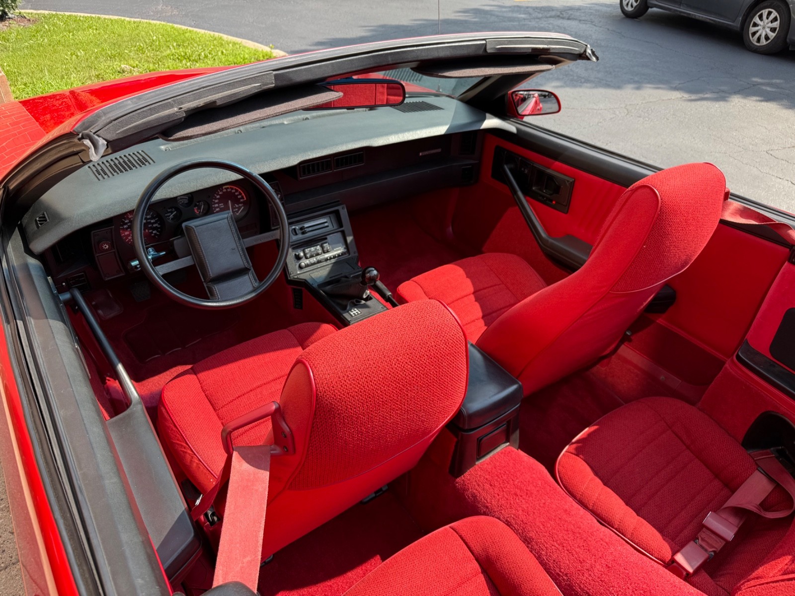 Chevrolet-Camaro-1989-Convertible-22