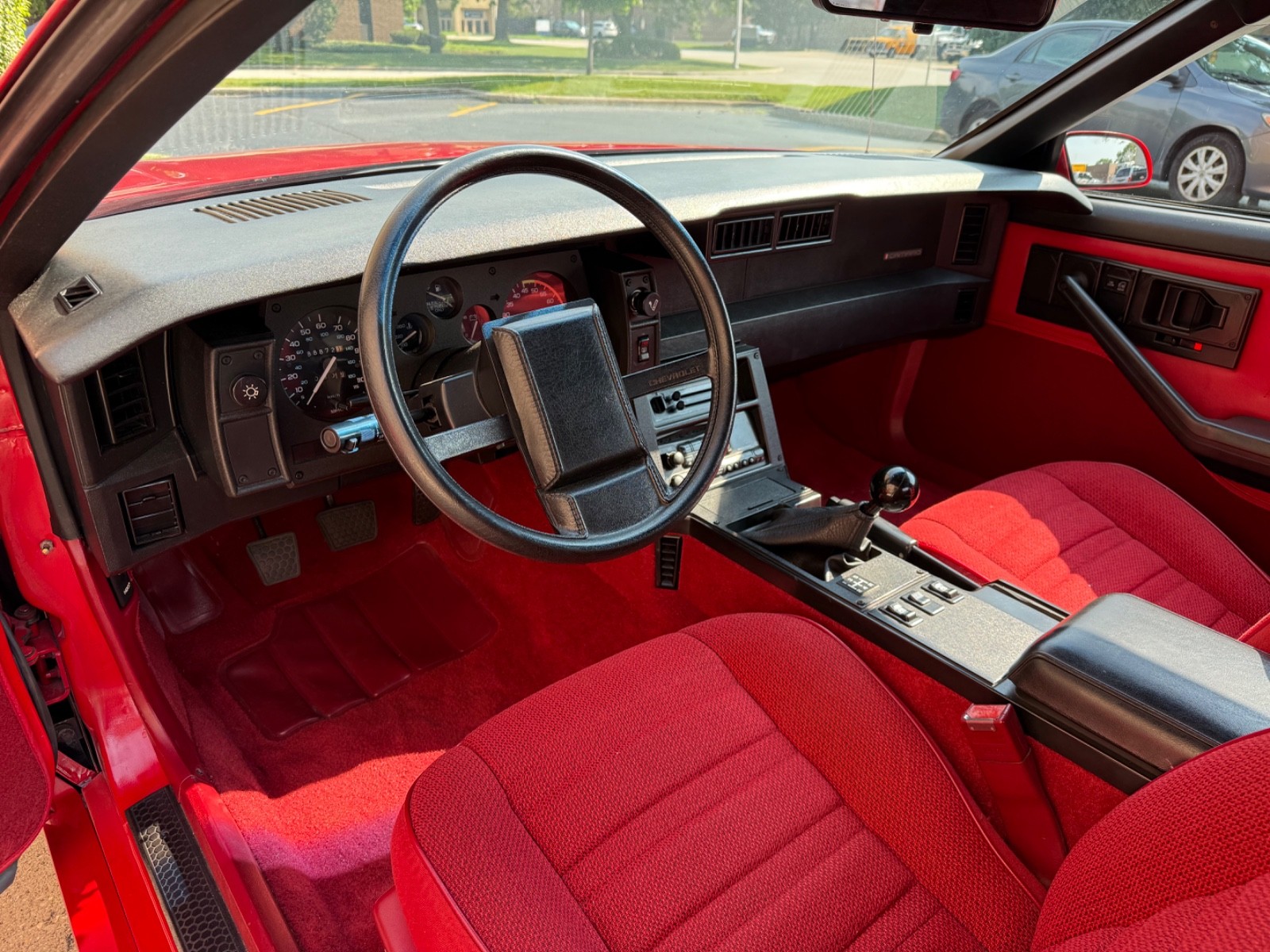 Chevrolet-Camaro-1989-Convertible-29