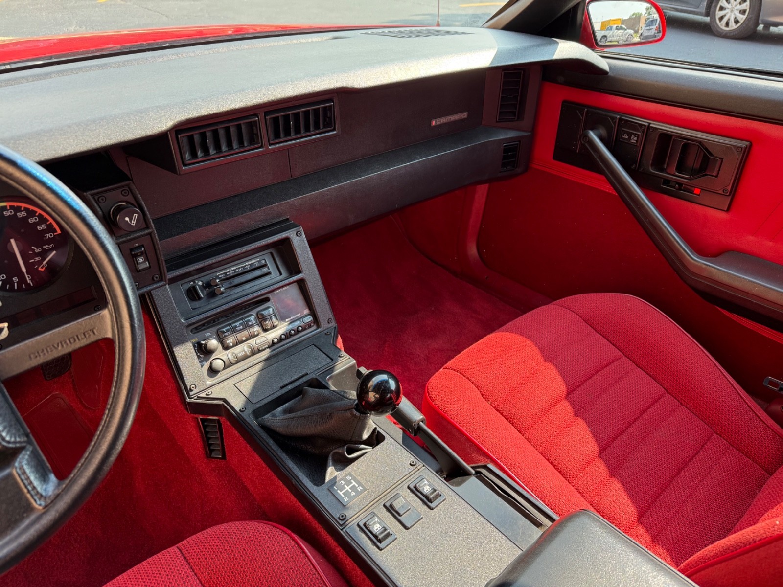 Chevrolet-Camaro-1989-Convertible-31