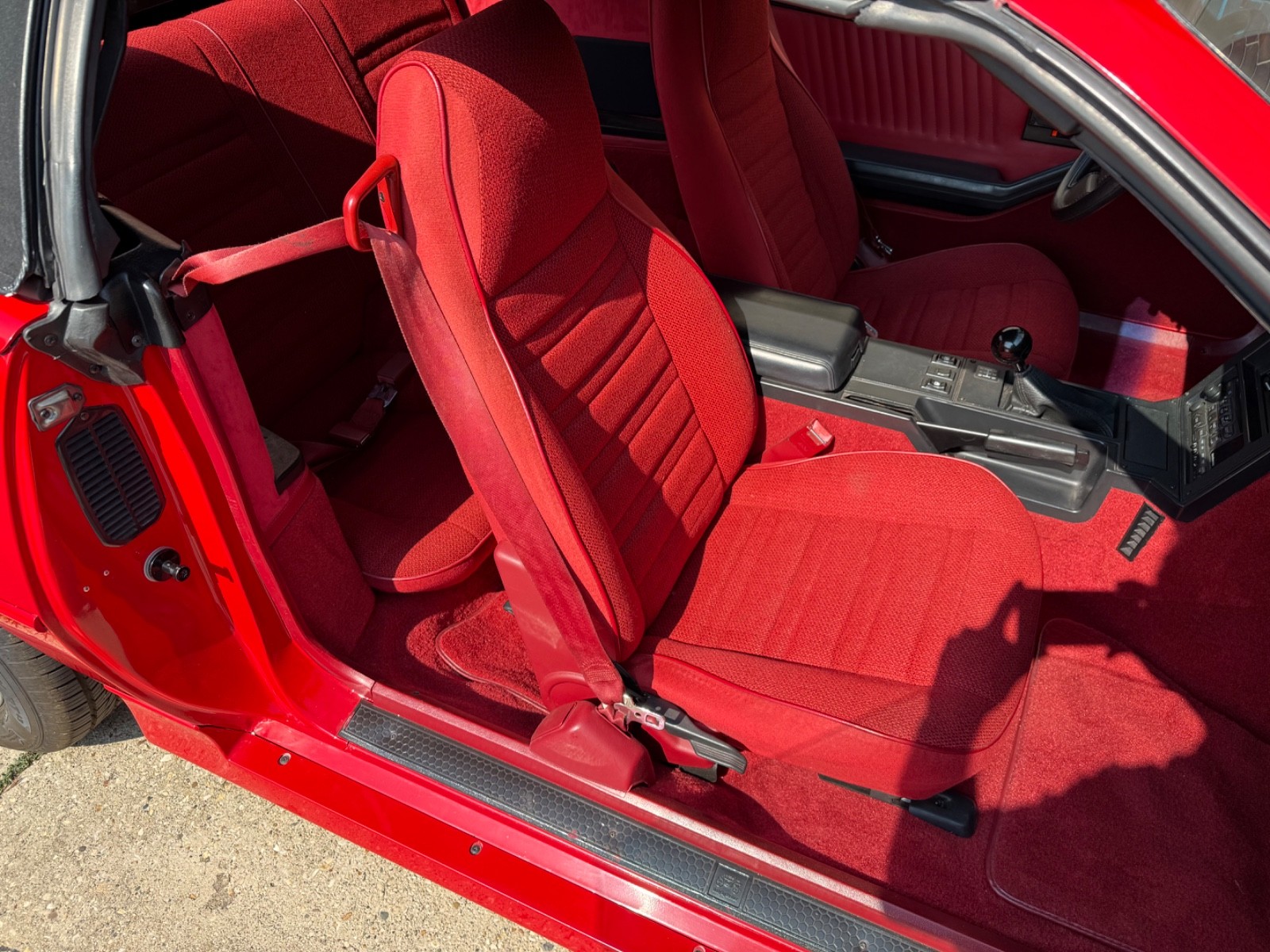 Chevrolet-Camaro-1989-Convertible-35