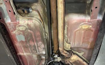 Chevrolet-Camaro-1989-Convertible-38