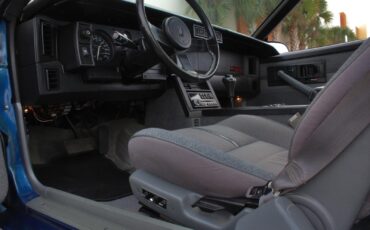 Chevrolet-Camaro-1989-Coupe-14