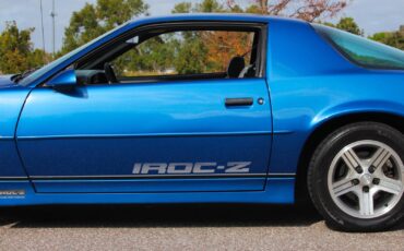 Chevrolet-Camaro-1989-Coupe-31