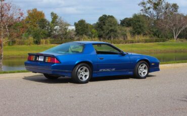 Chevrolet-Camaro-1989-Coupe-39