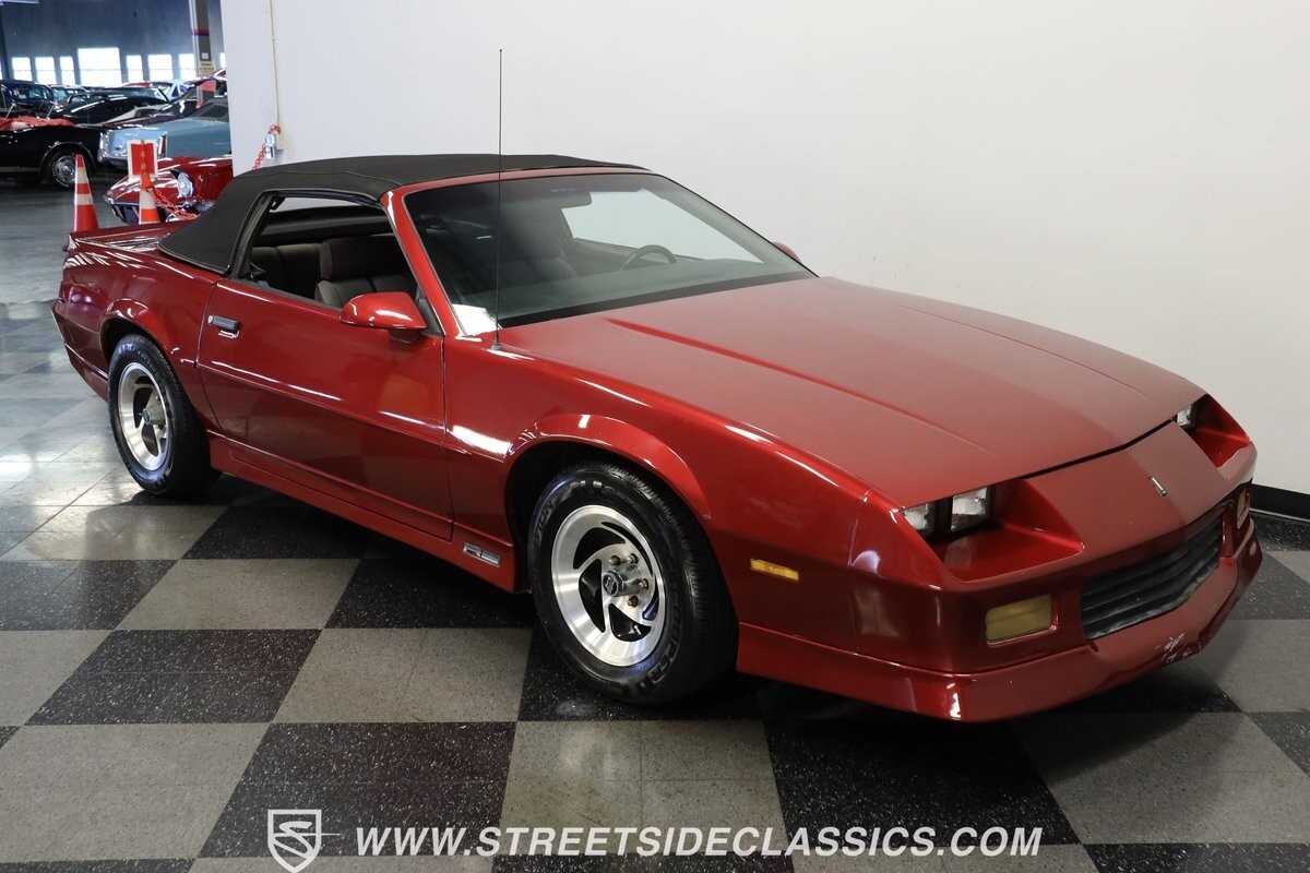 Chevrolet-Camaro-1990-Convertible-11