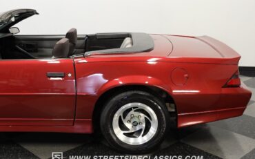 Chevrolet-Camaro-1990-Convertible-21
