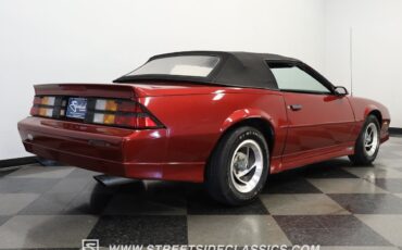 Chevrolet-Camaro-1990-Convertible-23