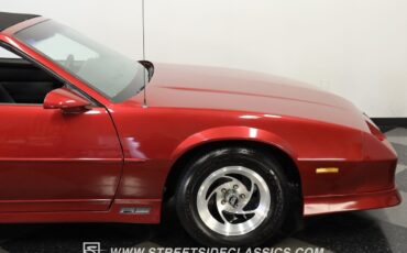 Chevrolet-Camaro-1990-Convertible-26