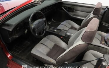 Chevrolet-Camaro-1990-Convertible-3