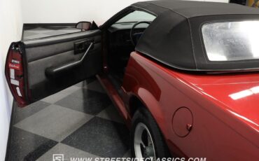 Chevrolet-Camaro-1990-Convertible-30